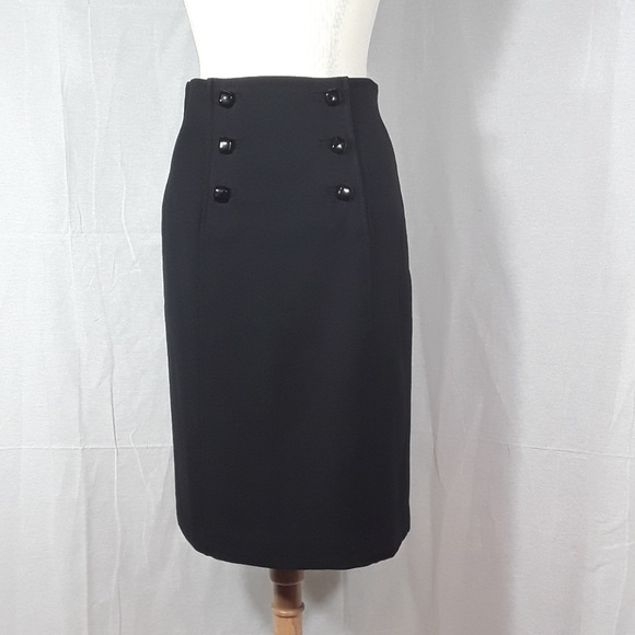Banana Republic Dresses & Skirts - Banana Republic black wool skirt w/front buttons